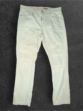 Pilcro Distressed Light Wash Boyfriend Jeans Size 30 / US 10